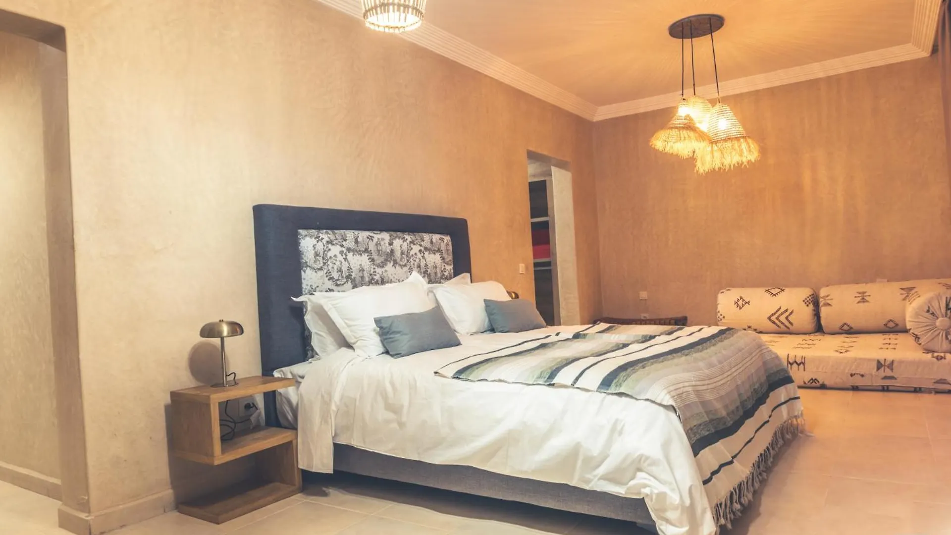 Bed & Breakfast Suite Village De Dar Lazrek Guest House & More Heddad Morocco