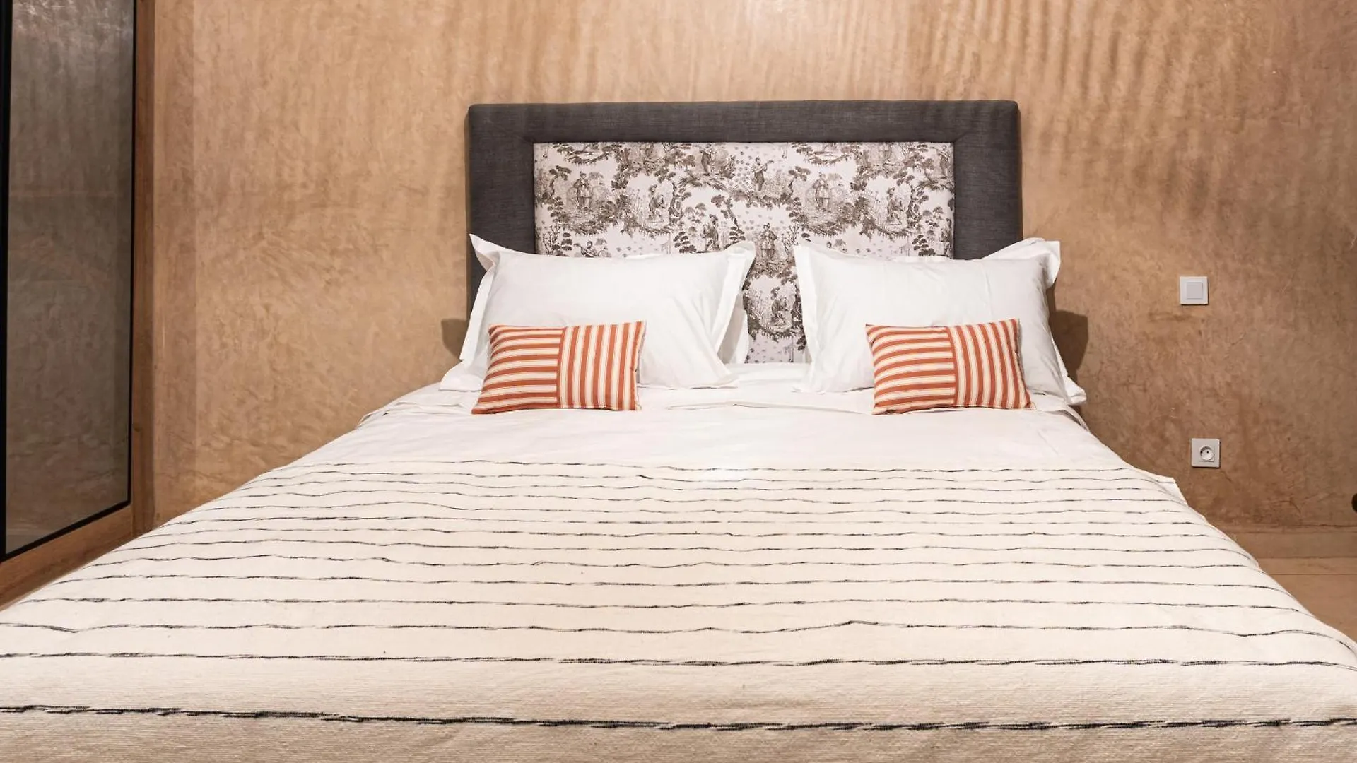 Bed & Breakfast Suite Village De Dar Lazrek Guest House & More Heddad